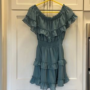 Pink Lily dress. Size small.